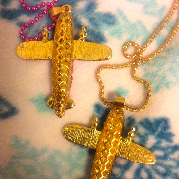 Crystal Sparkly airplane charm Necklace BJ: Pick Pink, multicolor or CLEAR - Picture 6 of 7